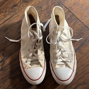 7.5 white high top converse